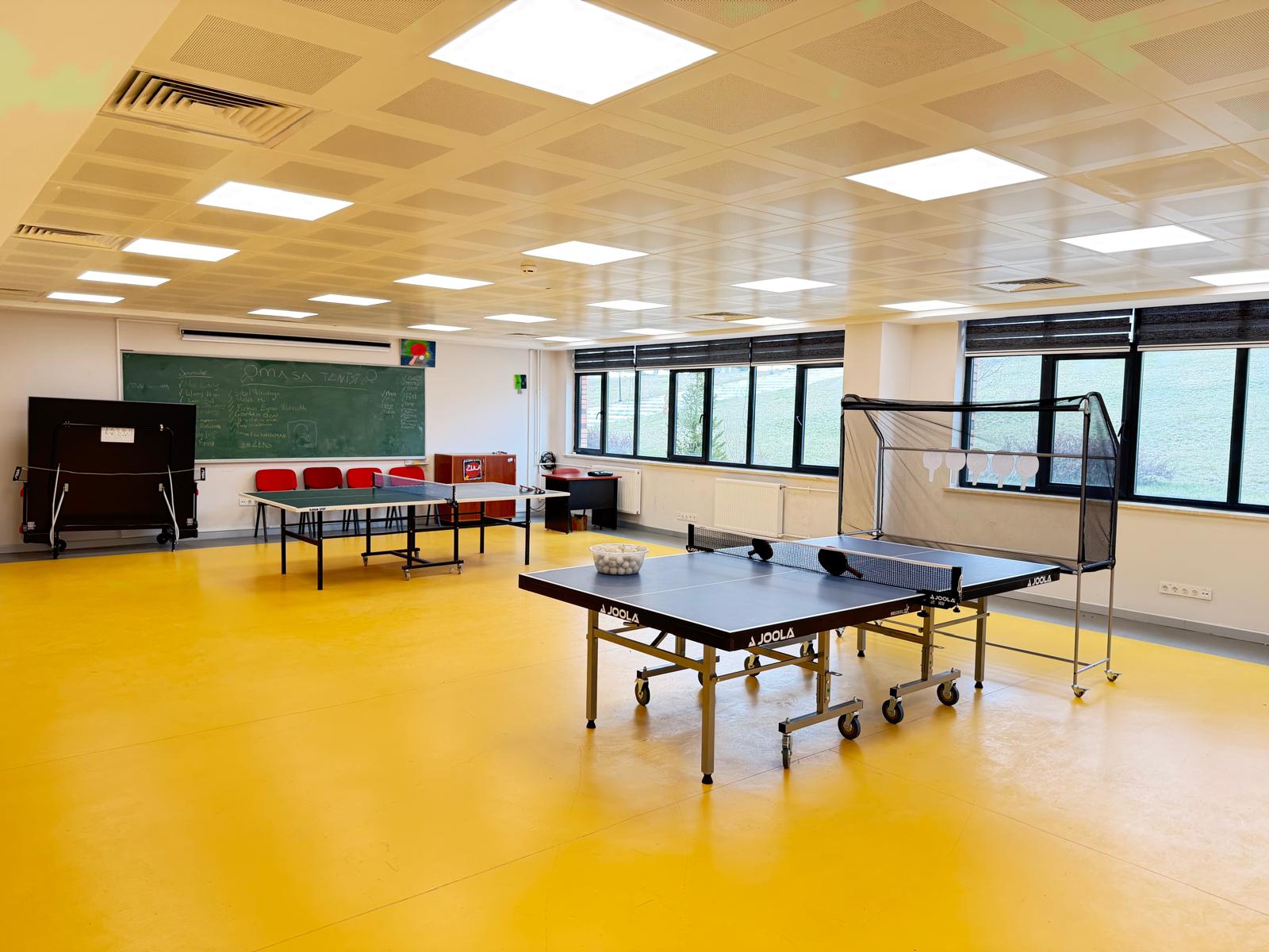 DPÜ Spor Kulübü Masa Tenisi Salonu